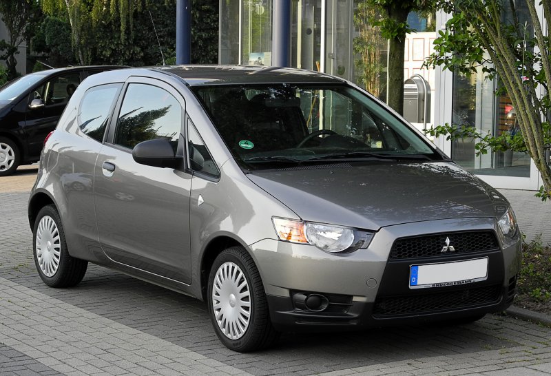 Mitsubishi Colt 2012