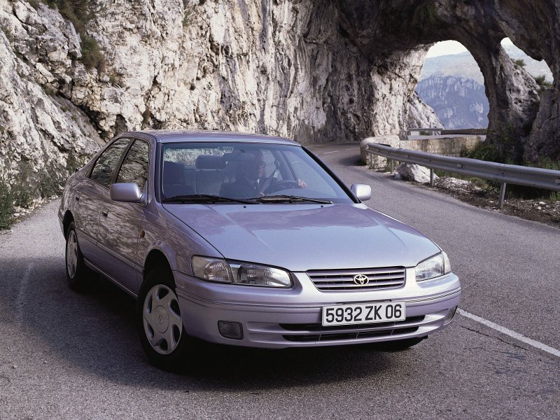 Toyota Camry xv20