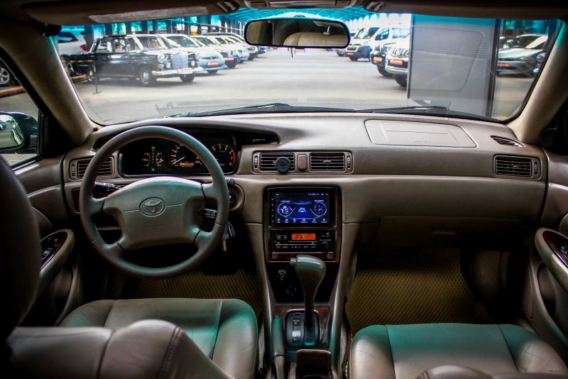 Toyota Camry 1999 2.2