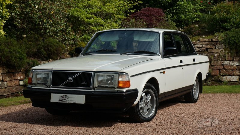 Volvo s40 2021