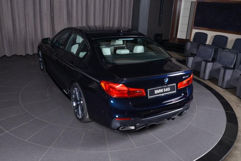 BMW 5 g30 черный карбон