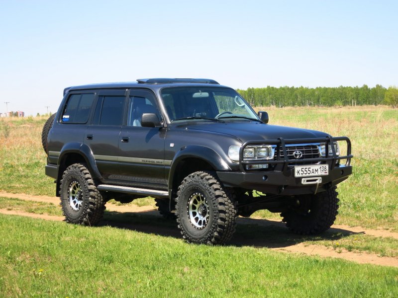 Toyota Land Cruiser 80