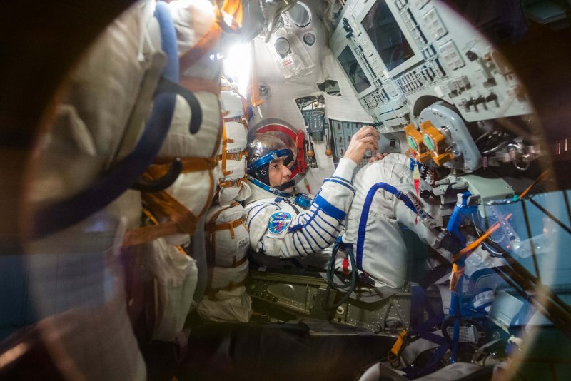 SPACEX Crew Dragon МКС