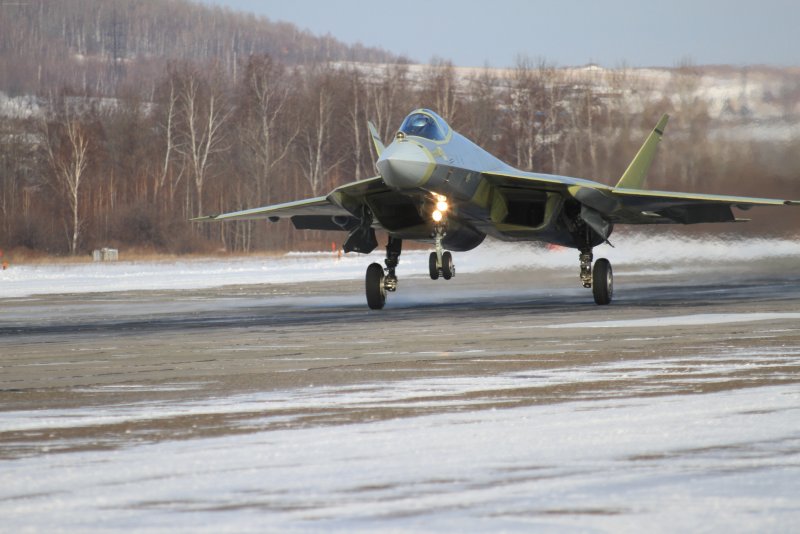 Первый полёт т-50