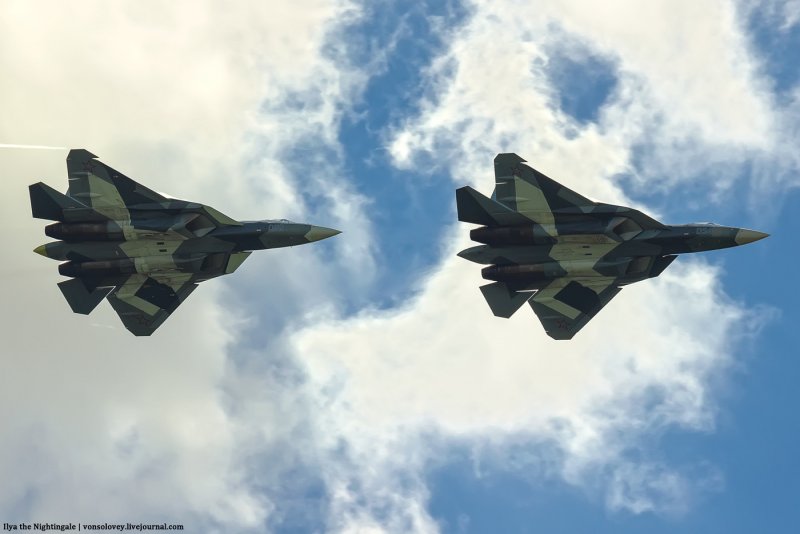 Сухой т-50 первый полет