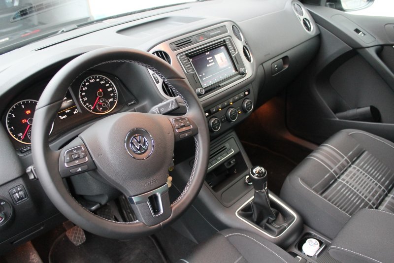 Руль Volkswagen Tiguan 2010