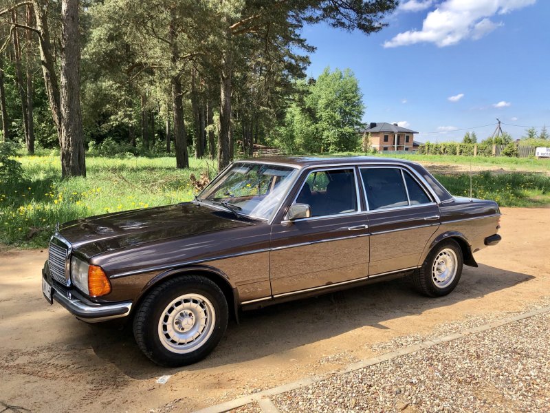 Mercedes-Benz w123, 1978