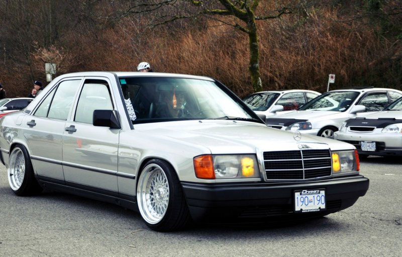 Mercedes-Benz 190 (w201)