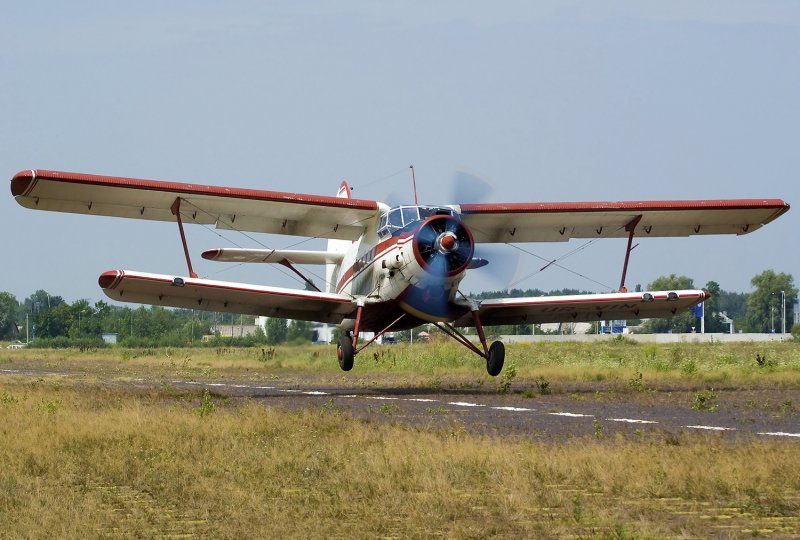 Самолёт АН-2