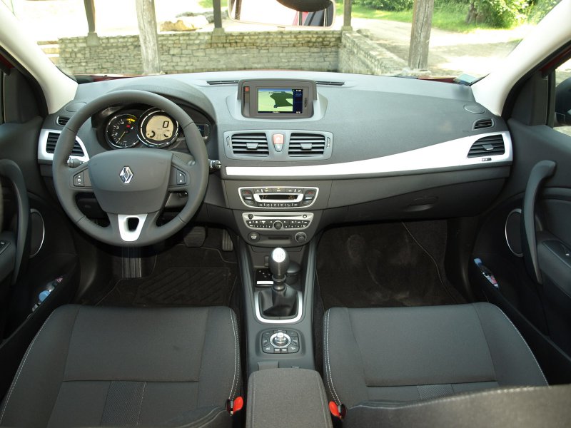 Renault Megane 2010 салон