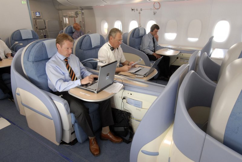 Бизнес класс в самолете Airbus a380