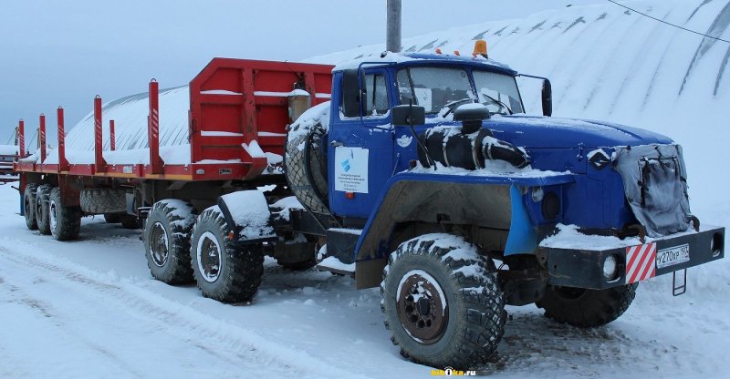 Урал 480721 седельный тягач