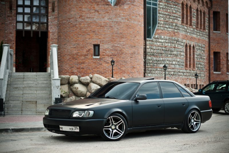 Ауди 100 с4