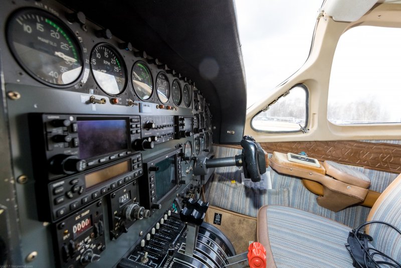 Cessna 210f