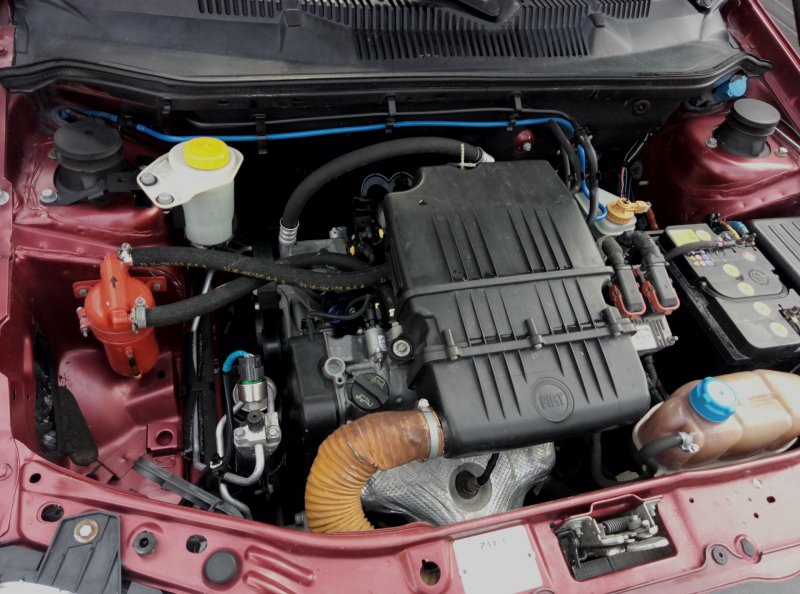 Подкапотное Fiat Albea