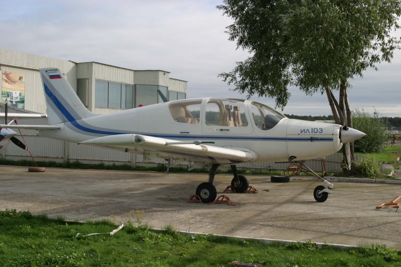 Воздушное судно ил-103с