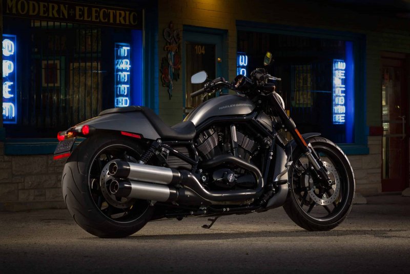 Харлей Дэвидсон v-Rod 1130