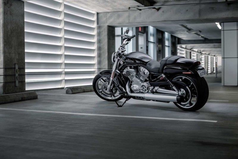 Мотоцикл Харлей Дэвидсон v-Rod Custom