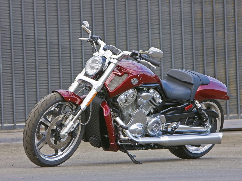 Харлей Дэвидсон v-Rod