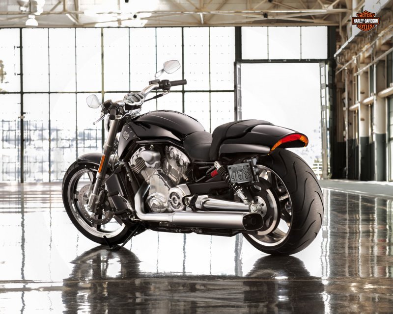 Мотоцикл Harley-Davidson v-Rod muscle