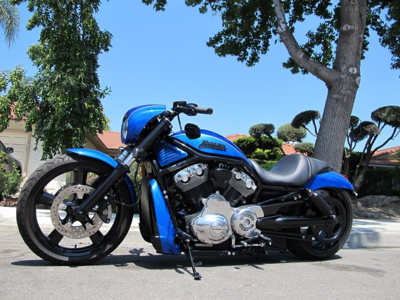 Мотоцикл Harley-Davidson v-Rod muscle
