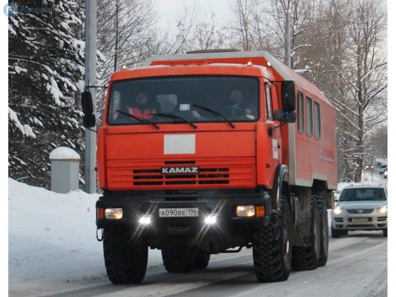 КАМАЗ НЕФАЗ 4208