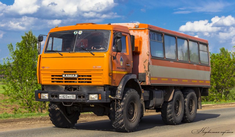 КАМАЗ 43114 НЕФАЗ 4208