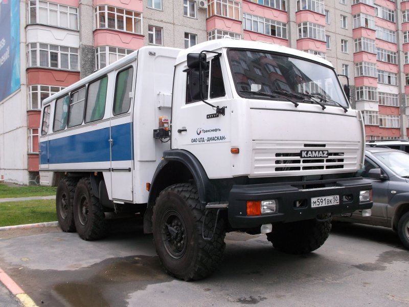 НЕФАЗ 4208
