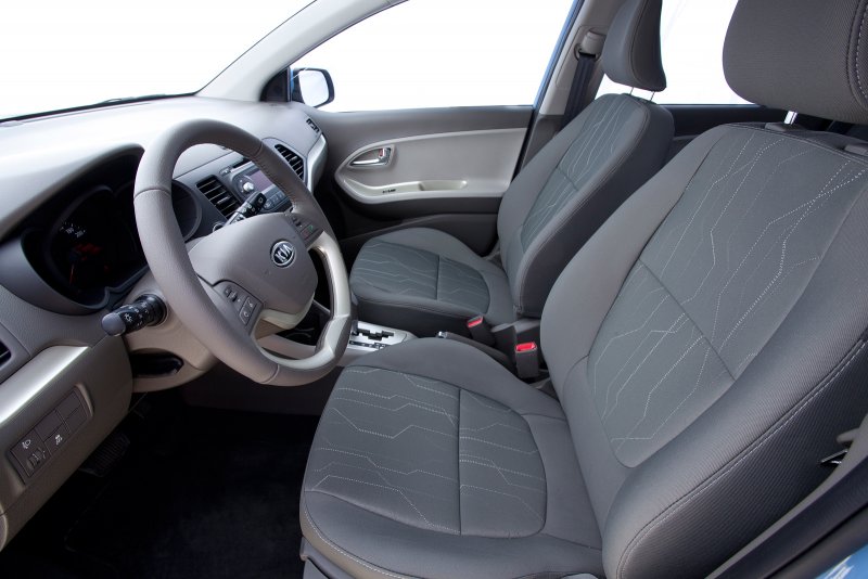 Kia Picanto 2013 салон
