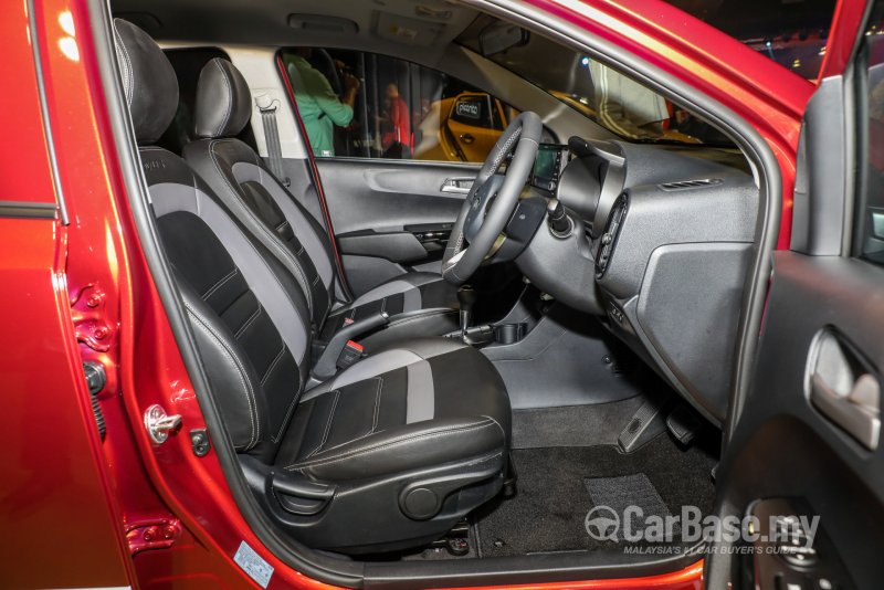 Kia Picanto 2020 x-line салон