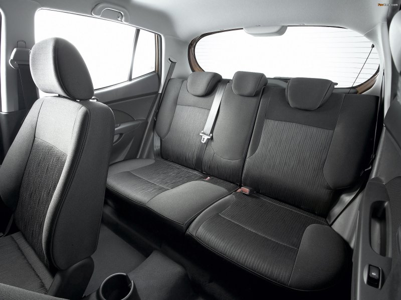 Kia Picanto 2010 салон