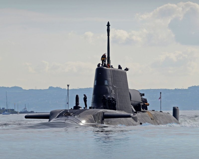 HMS astute (s119)