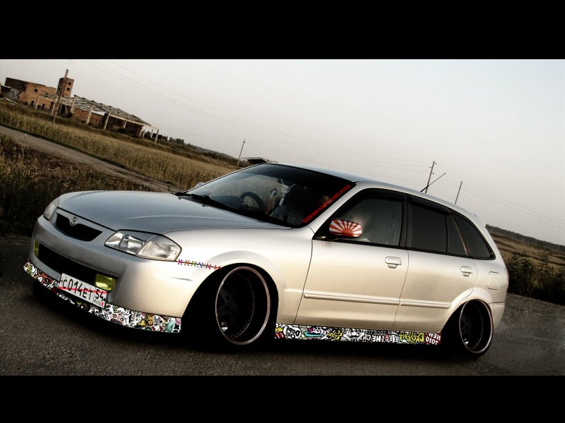 Mazda familia JDM