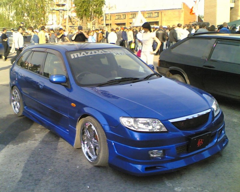 Mazda familia Sport 20