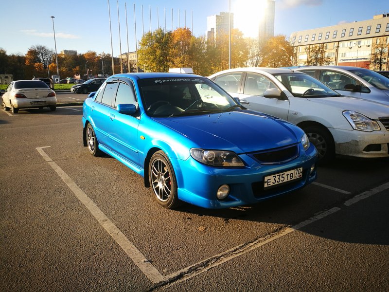 Mazda familia 2001 stance