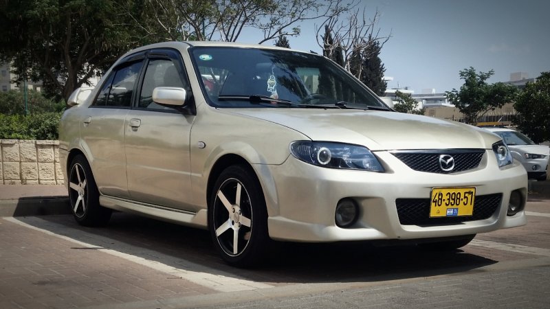 Mazda familia 2002 Tuning