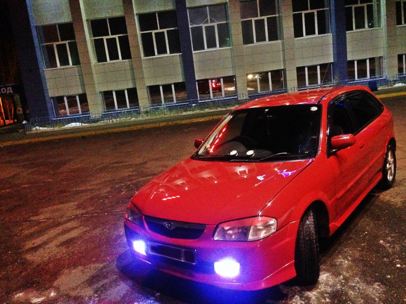 Mazda familia RS
