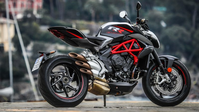 MV Agusta brutale 800
