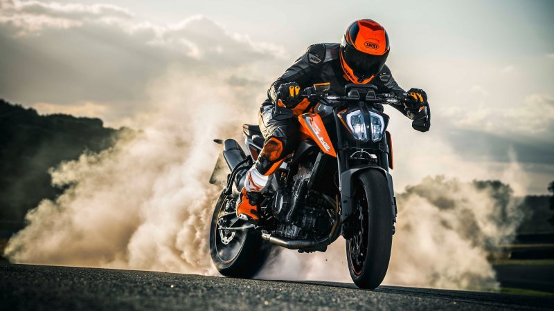 KTM Duke 790