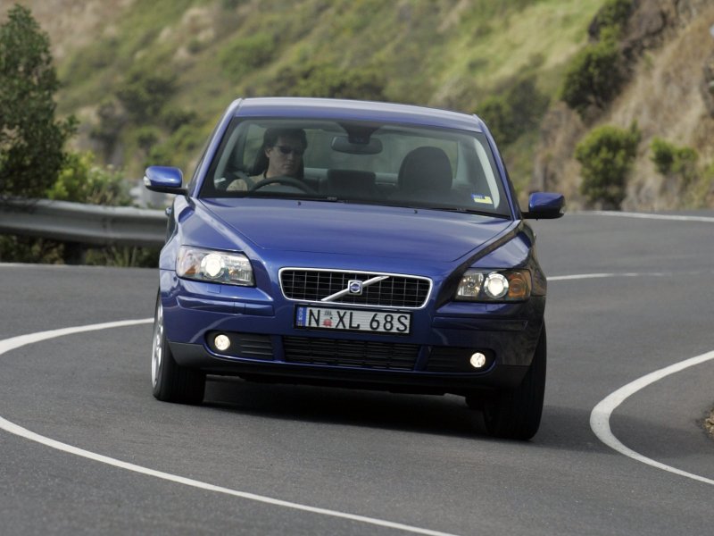 Volvo s40 2 2004