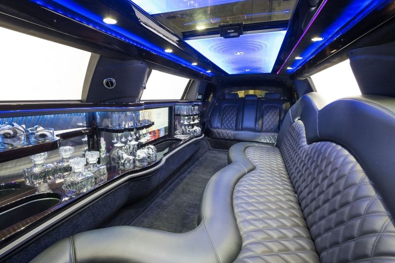 Cadillac катафалк салон