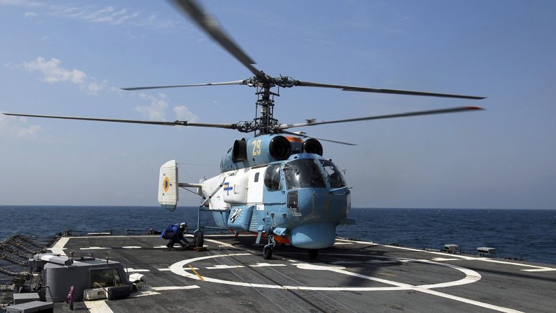 Вертолет противолодочный ка-27
