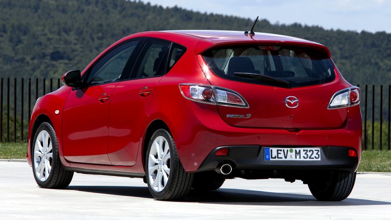 Mazda 3 2009 хэтчбек