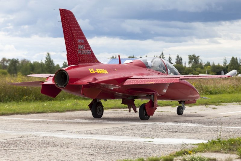Ср-10 учебный летательный аппарат