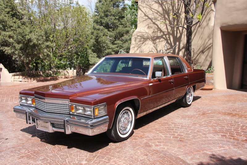 Cadillac Fleetwood Brougham
