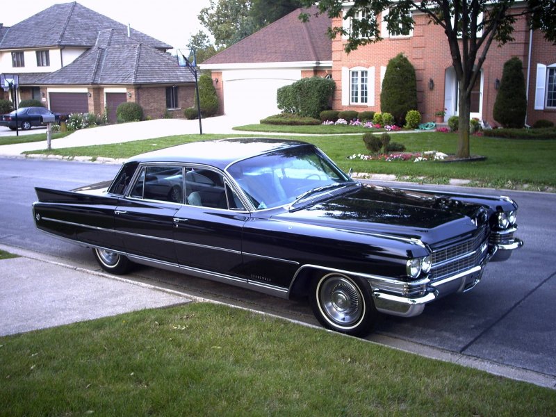 Cadillac Fleetwood 1990