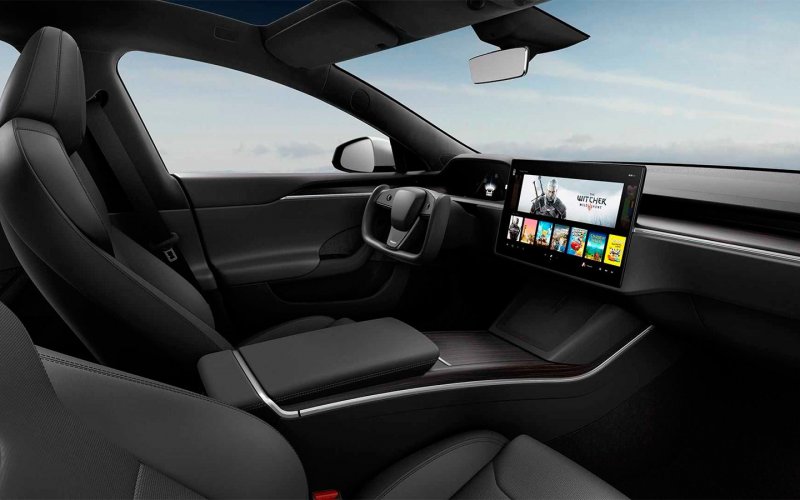 Тесла model s Plaid 2021