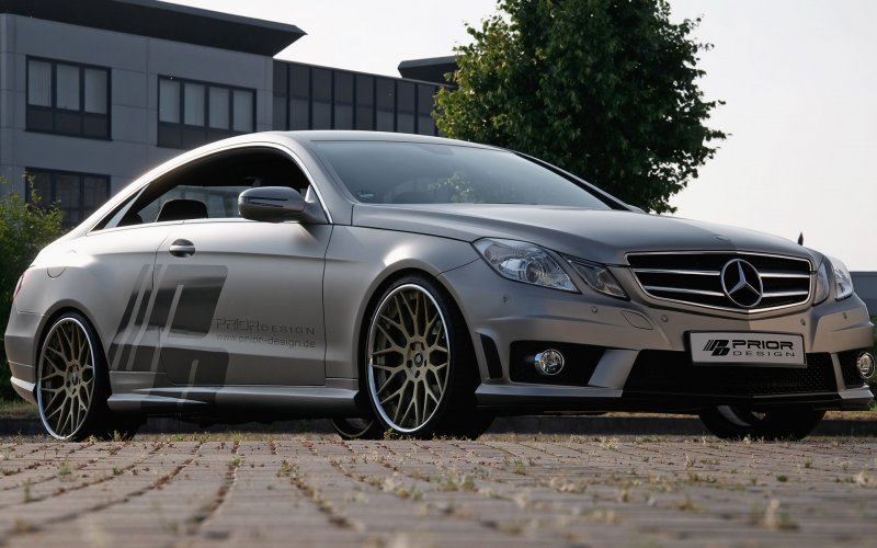 Mercedes Benz w207