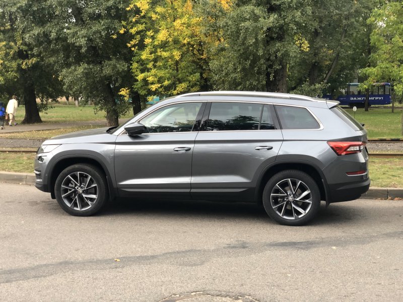 235 55 R19 Skoda Kodiaq Triglav