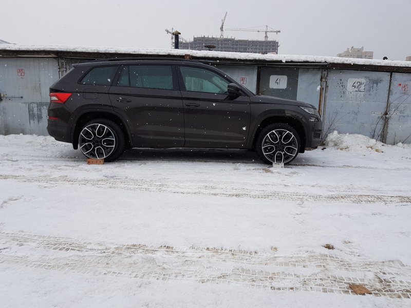 Диски Skoda Kodiaq r19 Crater антрацит